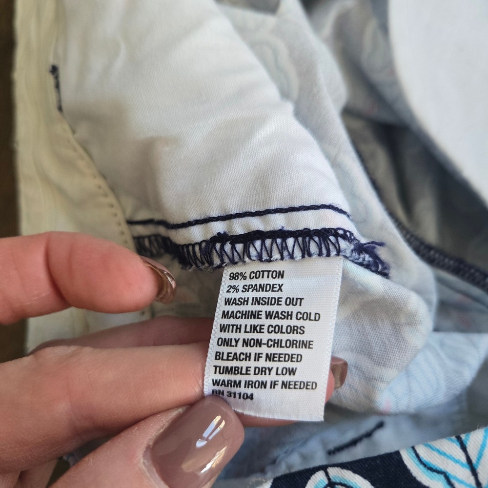 Crown & Ivy Shorts Womens 14 Chino Casual Preppy Summer Printed Flat Front - Picture 8 of 9